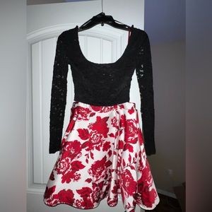 Never worn bought to mix with a different dress